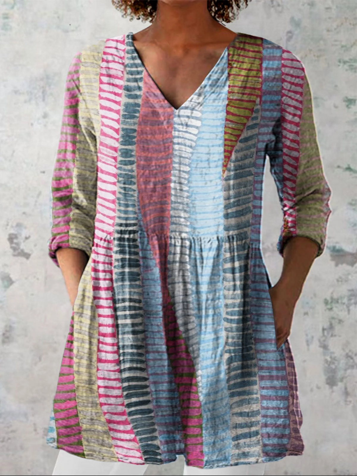 Noa | Long blouse with a striking design