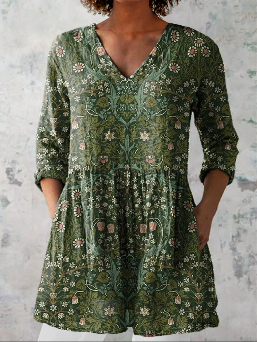 Skye | Long Blouse with Vibrant Print