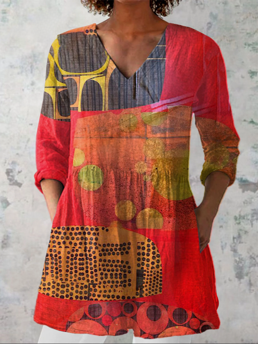 Skylar | Loose-fitting blouse with eye-catching design