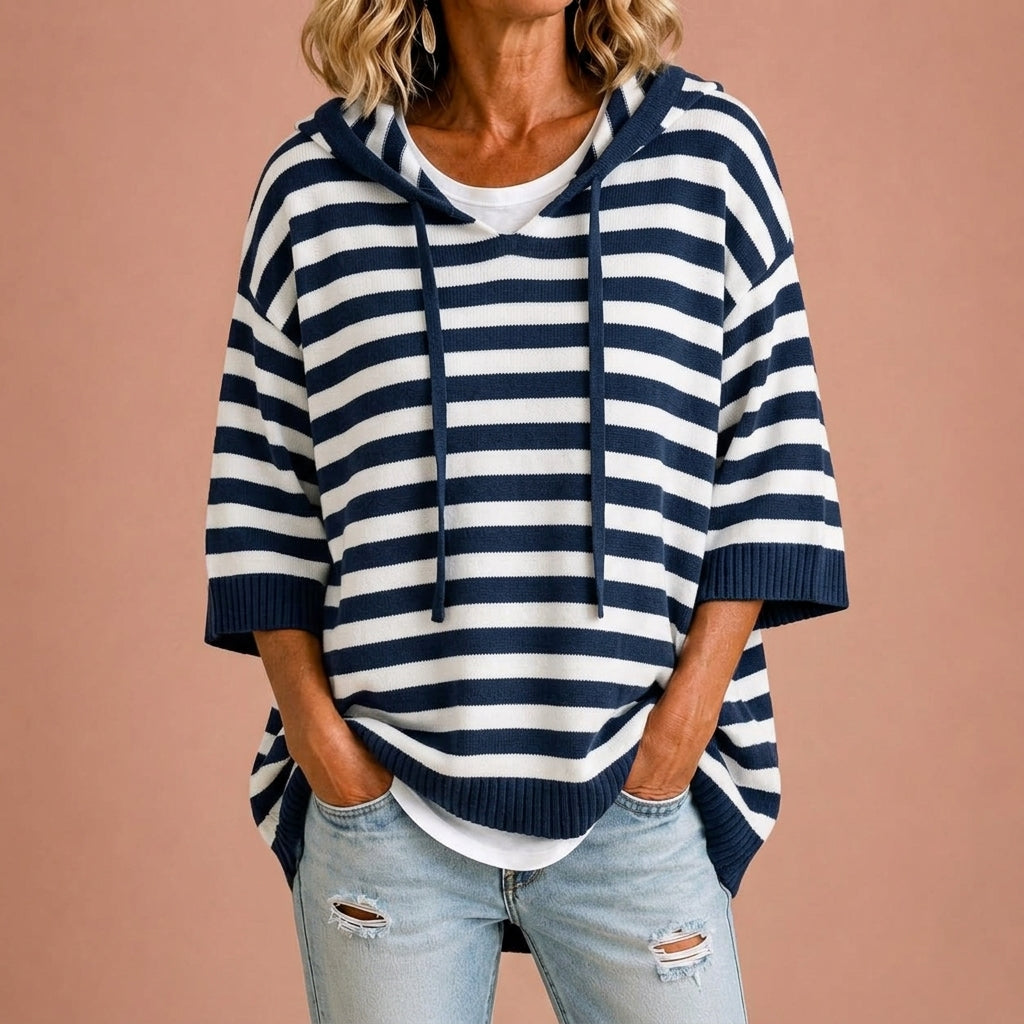 Loredana | Poncho de Punto a Rayas con Capucha
