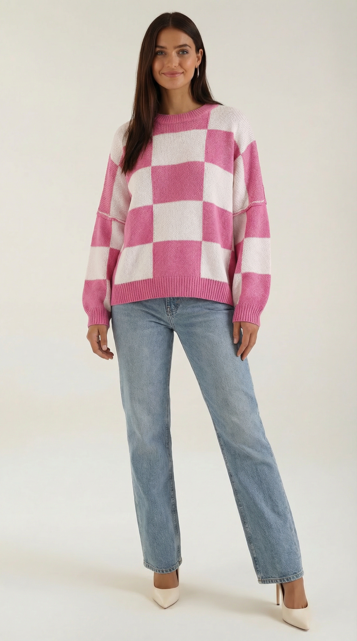 Knitted sweater with a plaid design