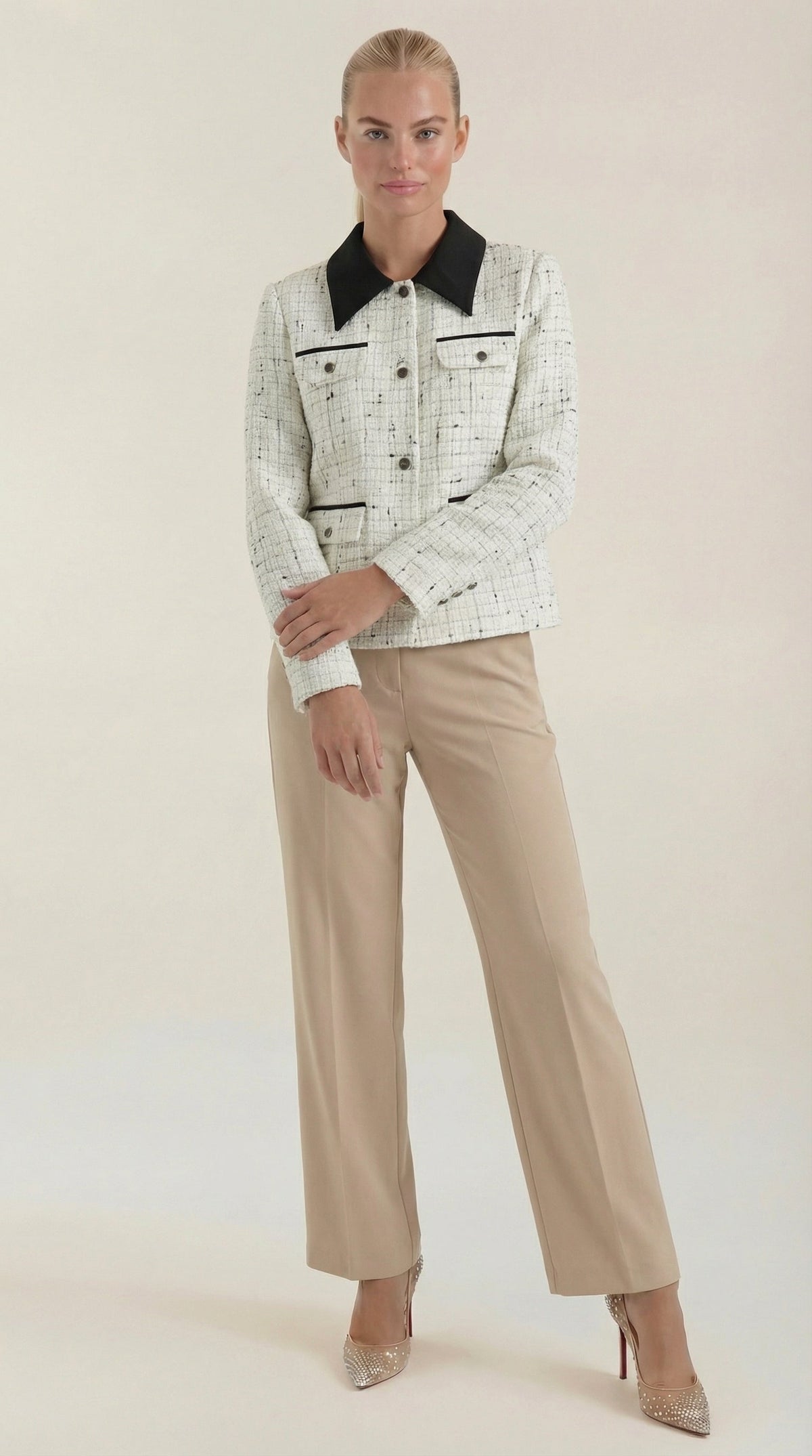 Heidi tweed jacket with contrast collar