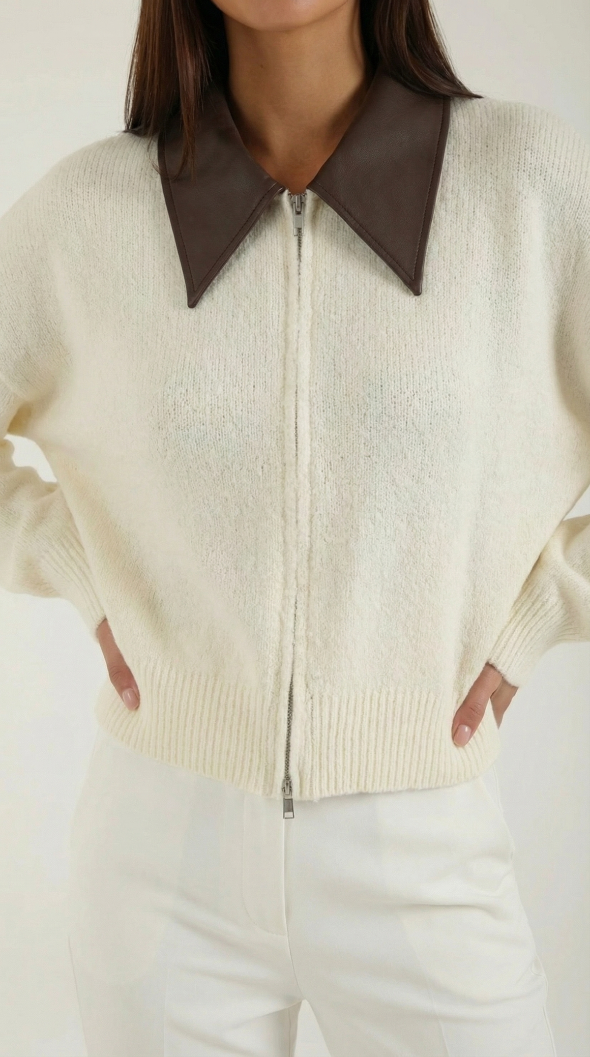 Knitted Short Jacket with Collar