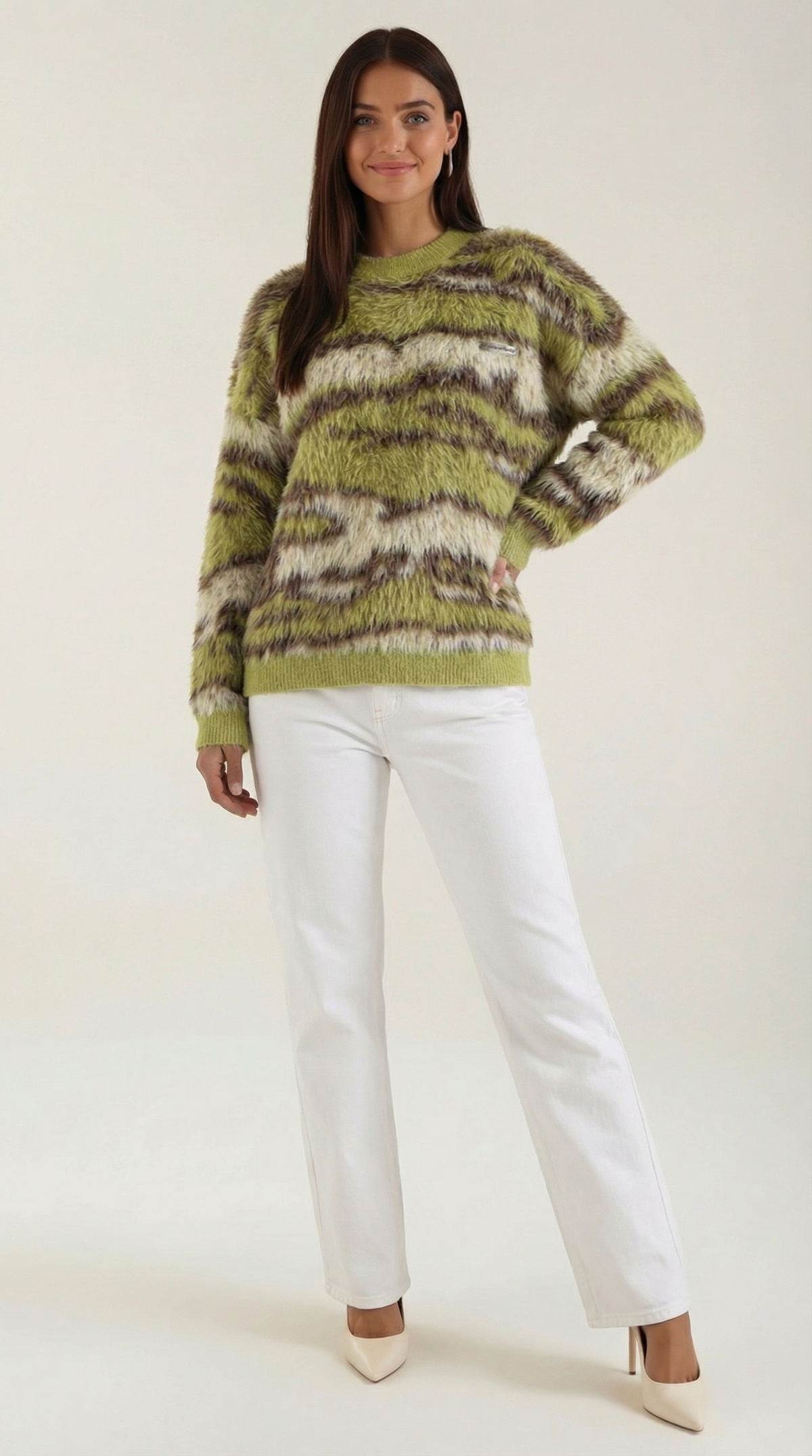 Long knit sweater with printed design