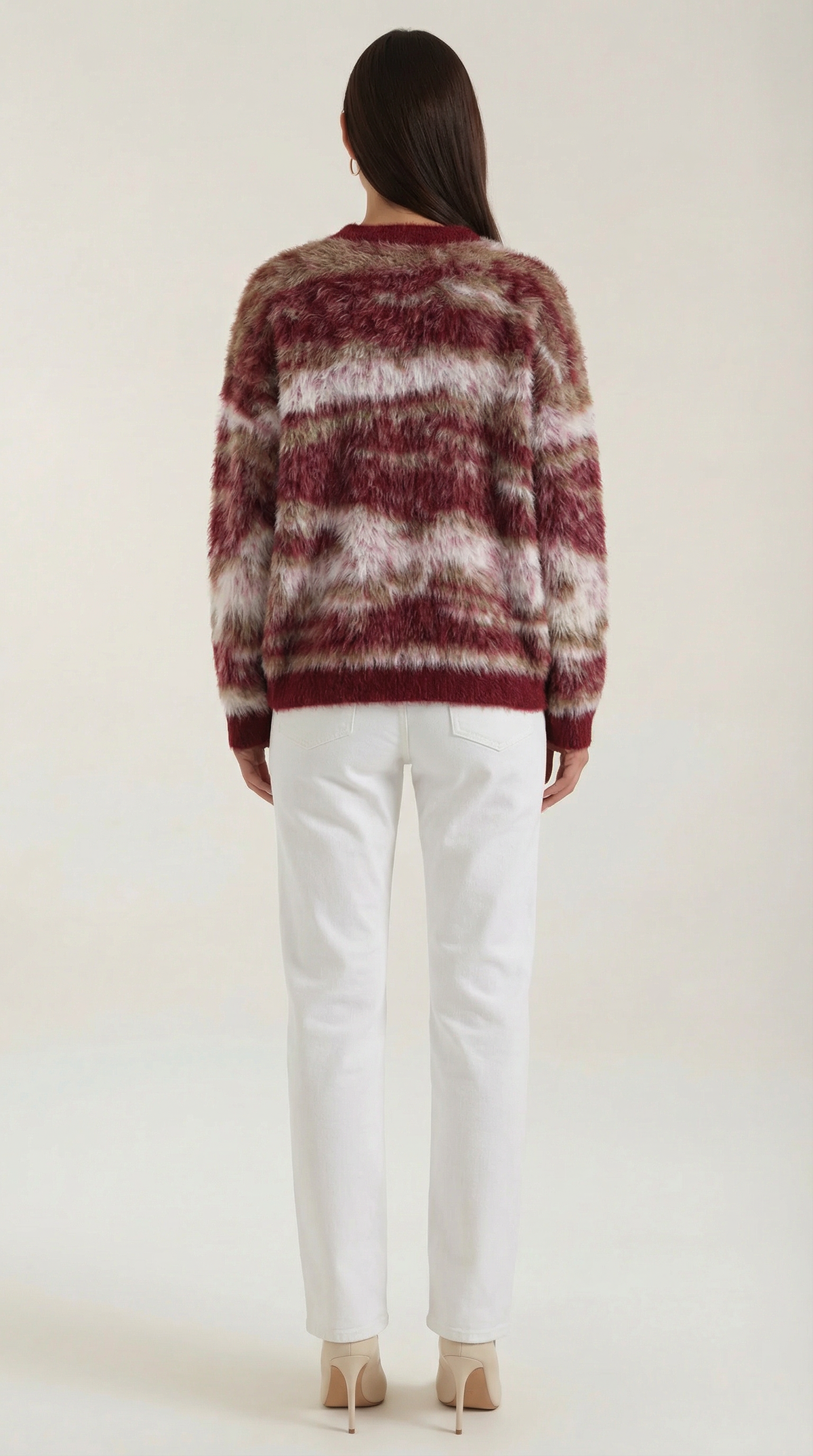 Long knit sweater with printed design