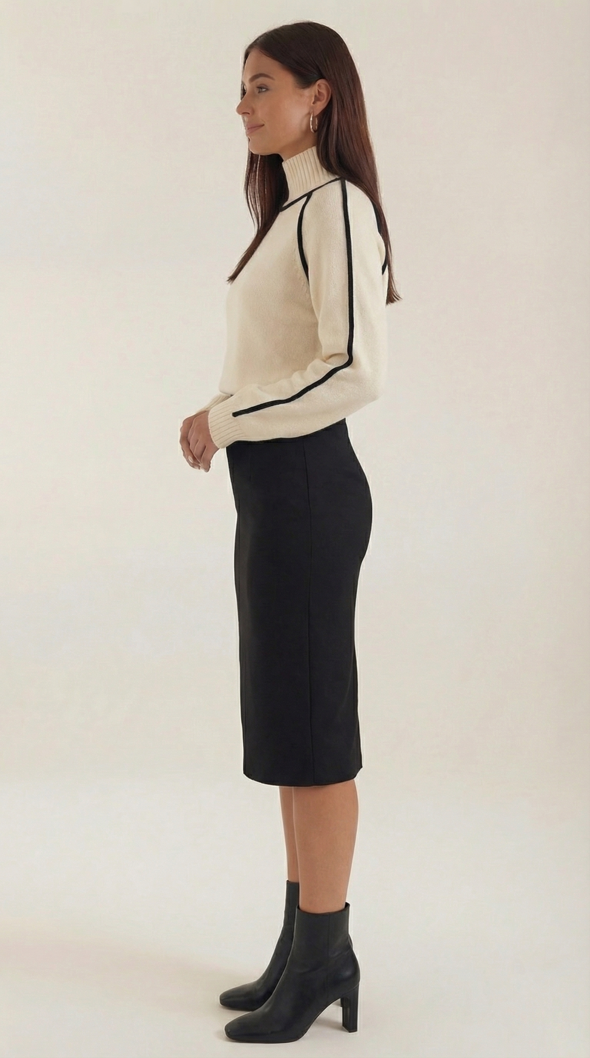Roll-neck jumper with contrast detailing