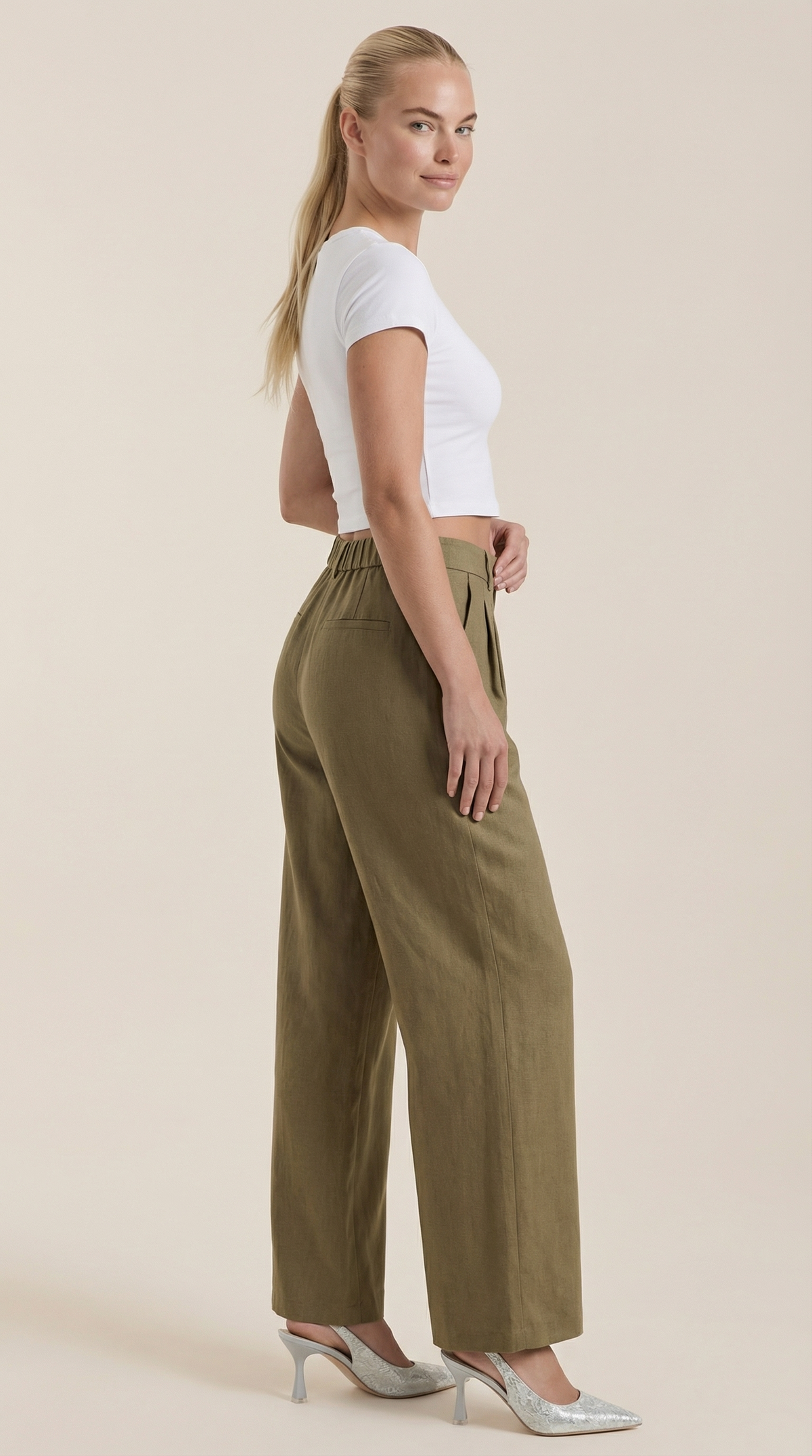 Courtney High-Waisted Pleated Trousers